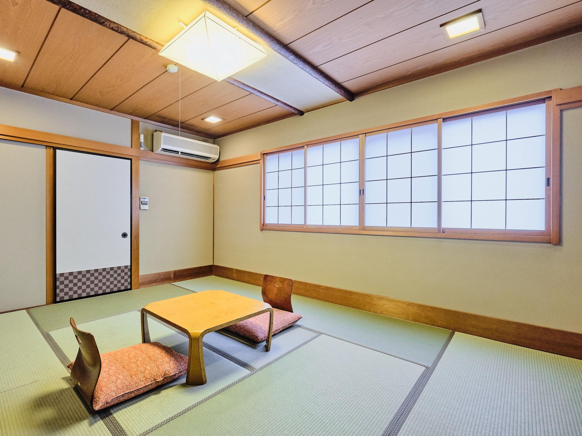 Kyoya Ryokan Nagoya Buitenkant foto