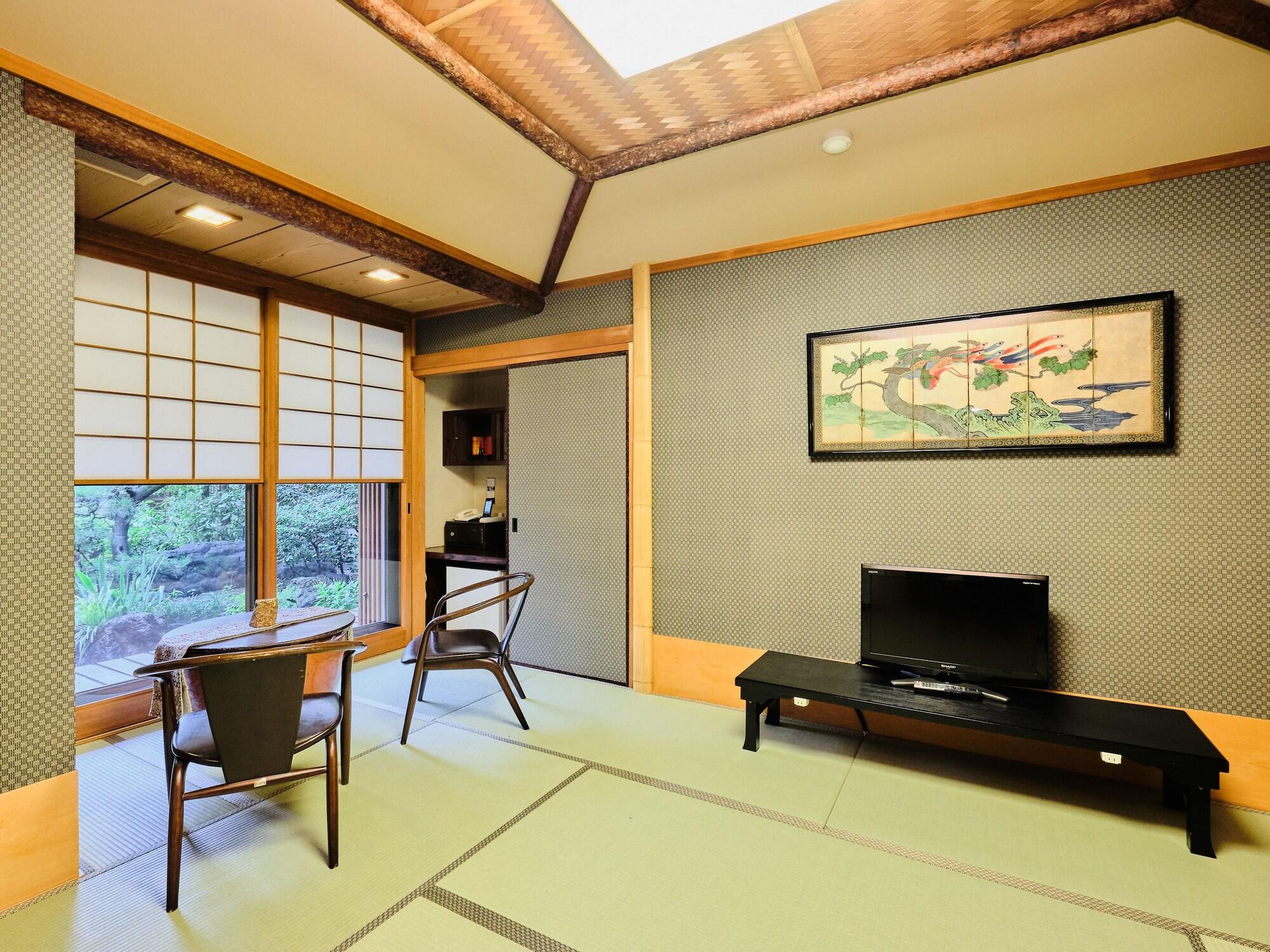Kyoya Ryokan Nagoya Buitenkant foto