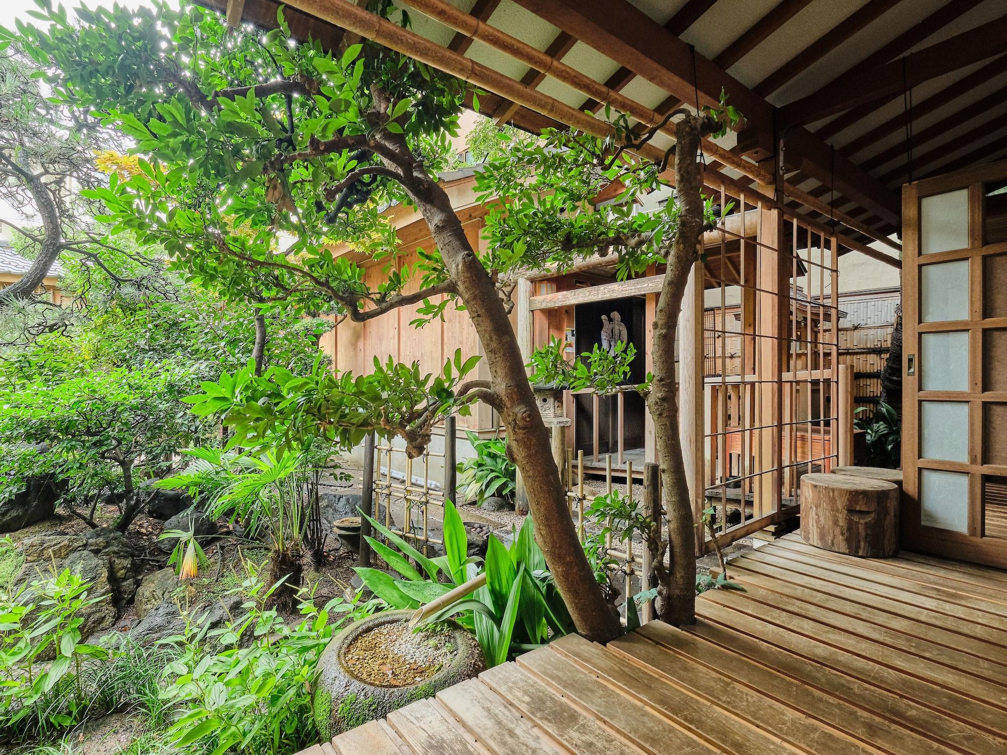 Kyoya Ryokan Nagoya Buitenkant foto