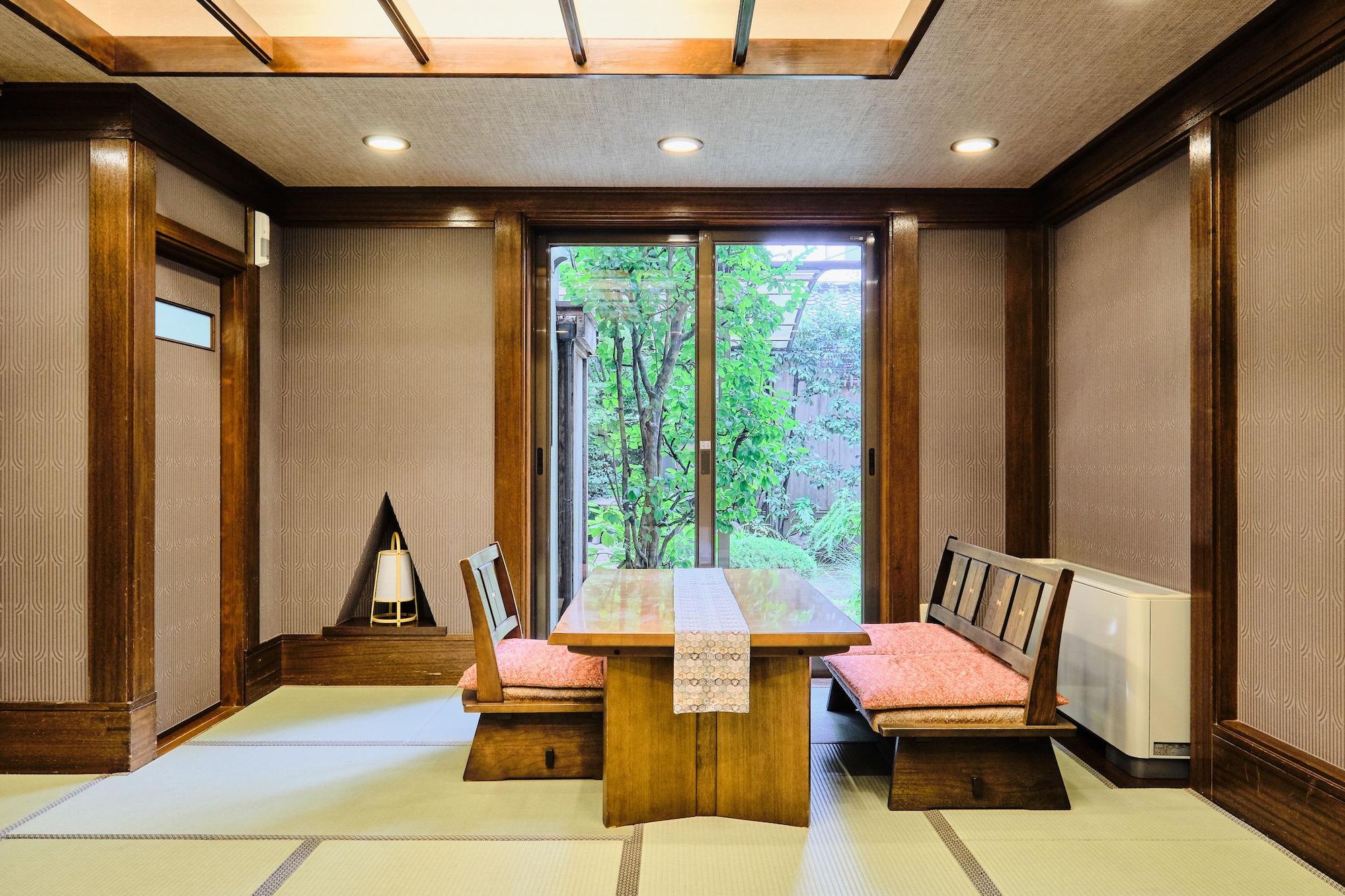 Kyoya Ryokan Nagoya Buitenkant foto